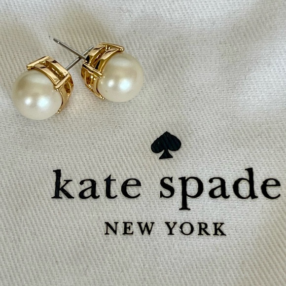 Kate Spade | Pearl Gumdrop Gold Earrings - Picture 3 of 5